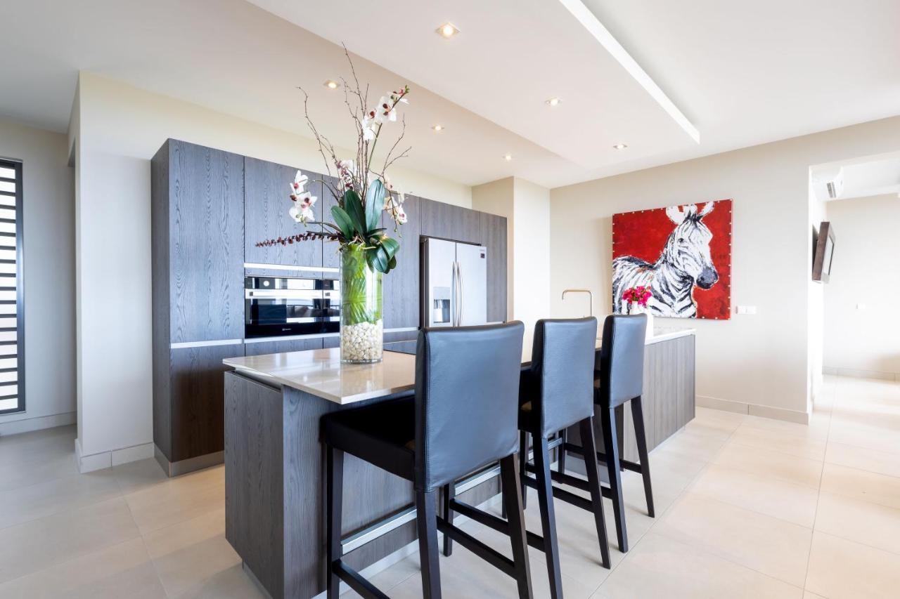 Coral Estate Ocean View Apartments Виллемстад Экстерьер фото